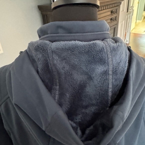 The North Face Women's Navy Trench Coat - Picture 5 of 9